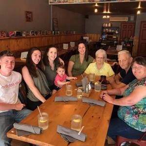 Meet your Posher, Toni